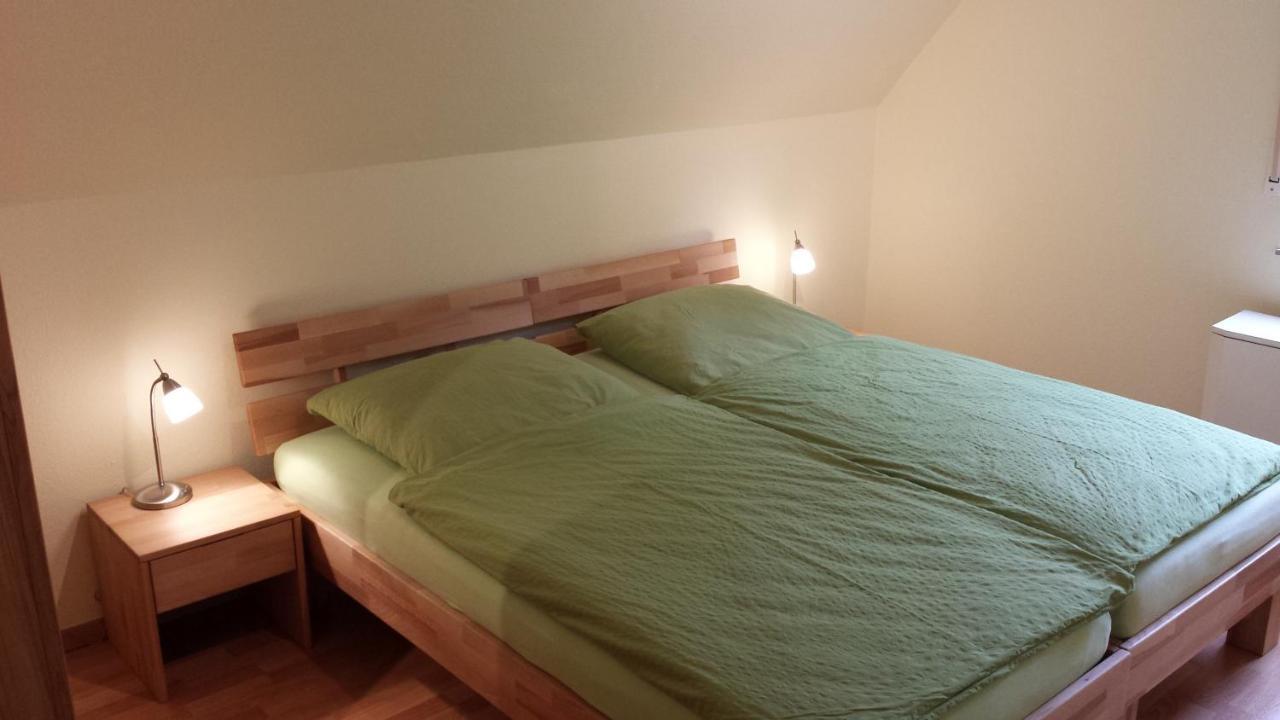 Ferienwohnung "Schwaebische Alb" , Pension Wauri Waldenbuch Eksteriør billede